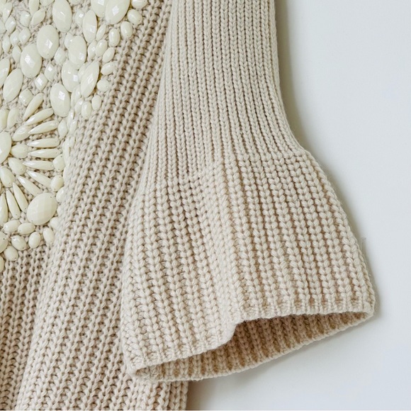 V Cristina Knit Sweater Embellished 3/4 Bell Sleeve V-Neck Beige Hi-low Hem - Picture 2 of 10